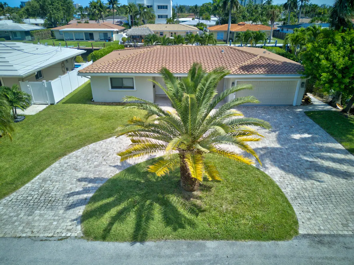 waters at 2542 SE 10th Street, Pompano Beach