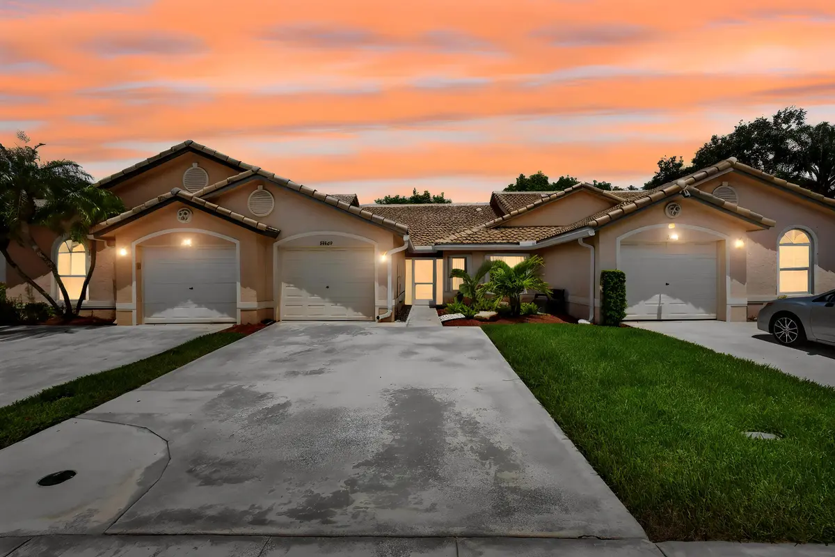 4-web-or-mls-BS1A7229 day to dusk at 10469 Pelican Drive, Wellington