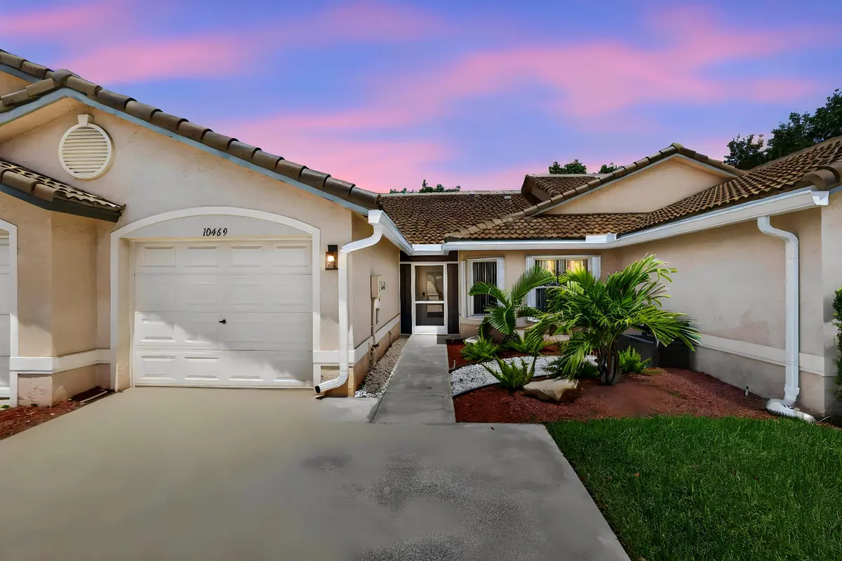 6-web-or-mls-BS1A7221 day to dusk at 10469 Pelican Drive, Wellington