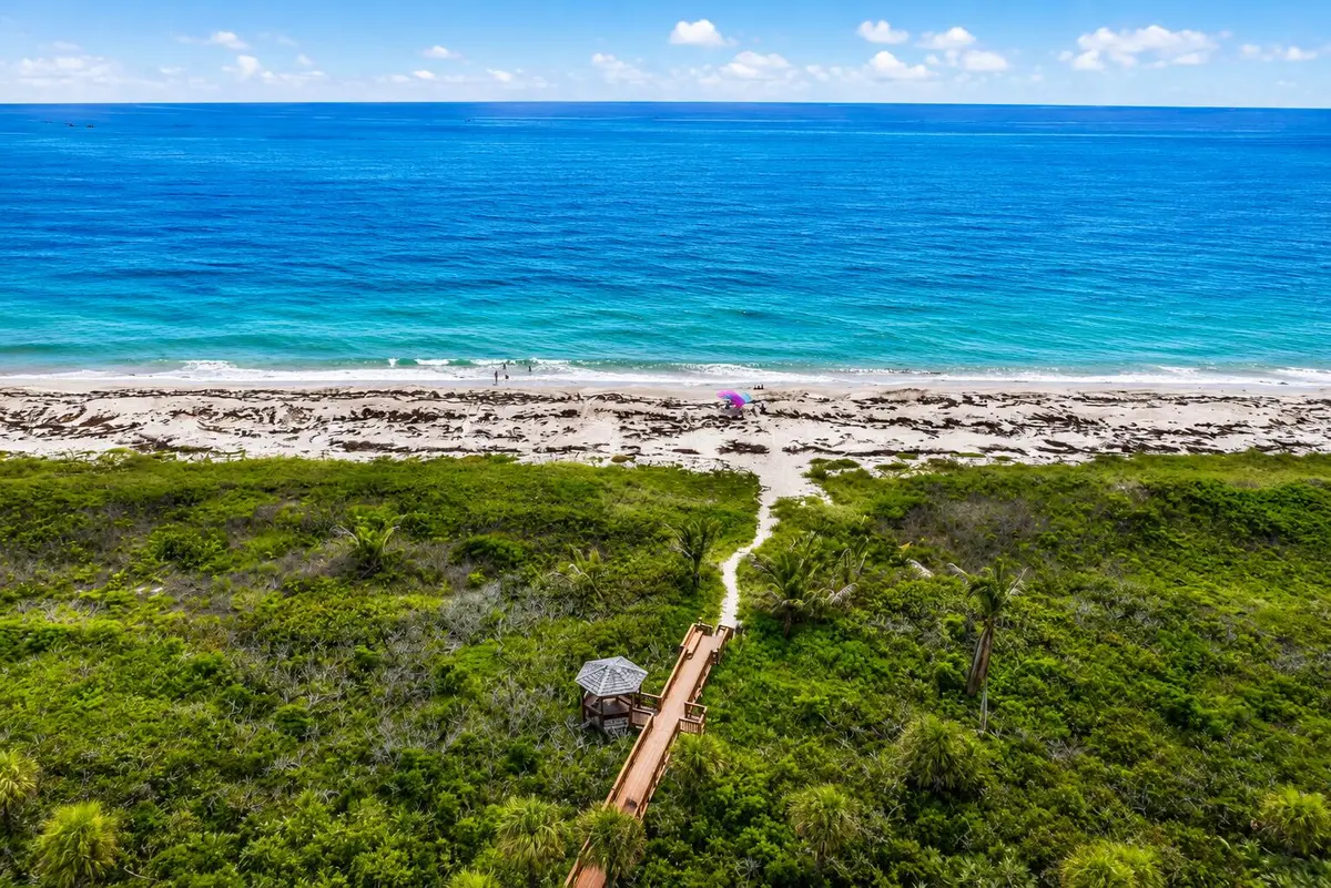 beach view at 5047 N Highway A1a 1704, Hutchinson Island