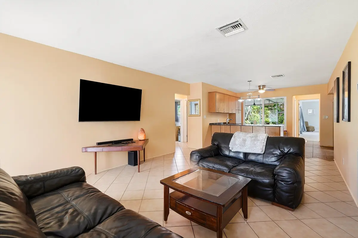 Living Room at 2834 Adams Street, Hollywood