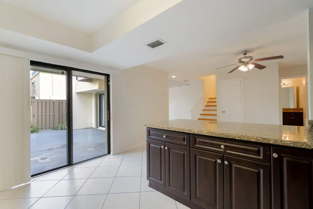 14-web-or-mls-DSC01142-Enhanced-NR at 1530 Shaker Circle, Wellington