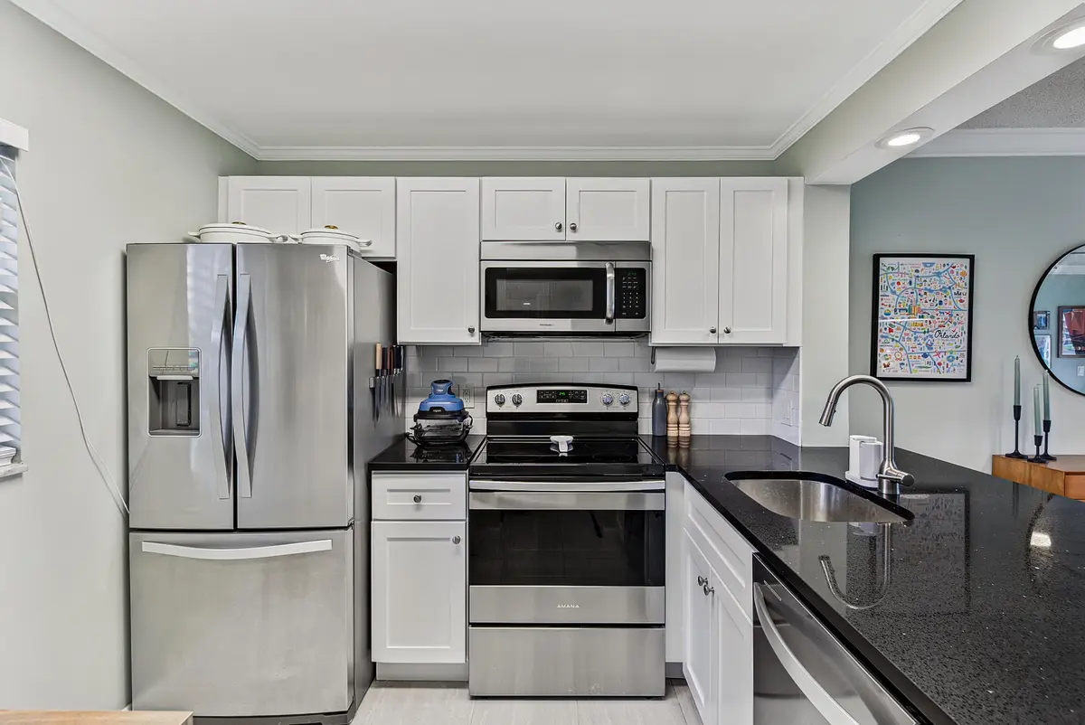 sachs-19 at 9420 Poinciana Place 108, Davie