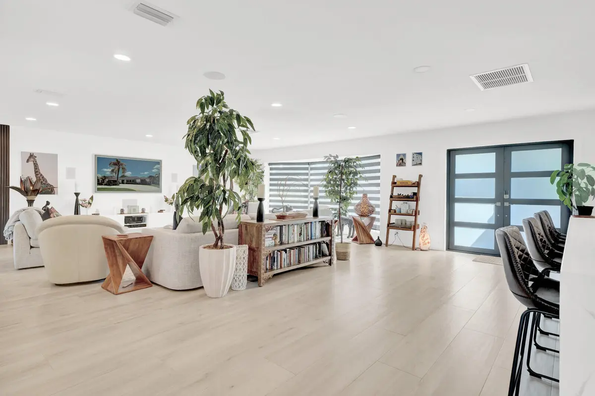 06_Image_6_mls at 10644 Avenue Of The Pga, Palm Beach Gardens