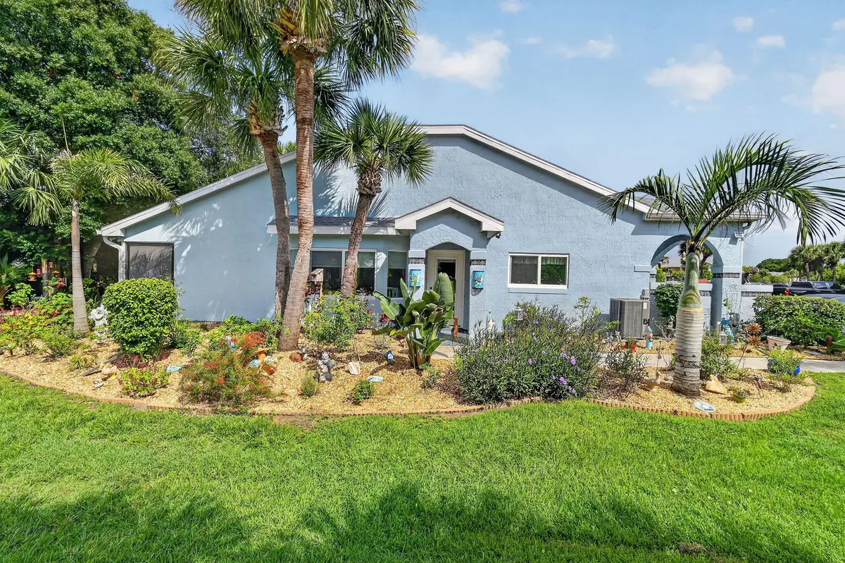 1646SEGreenAcresCir#F101(6) at 1646 SE Green Acres Circle F101, Port St. Lucie