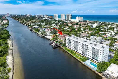 453 NE 19th Avenue, Deerfield Beach – Townhouse for sale