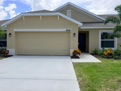 8646 Giovanni Avenue, Fort Pierce – Villa for sale