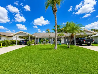 4441-4443 SE Village Road, Stuart – sold