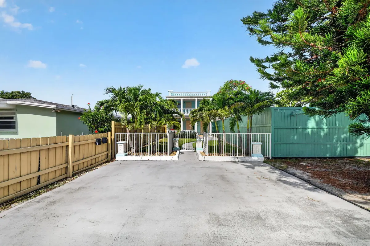 4-web-or-mls-DSC_7141 at 508 N K Street 1, Lake Worth Beach