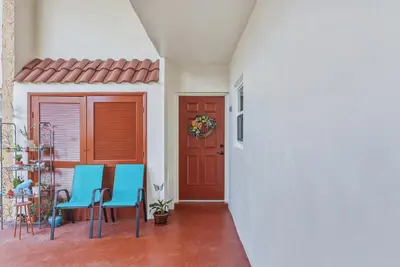 215 Lake Carol Drive, West Palm Beach – Condominium for sale