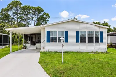 202 Sandy Bottom Place A-09, Fort Pierce – Manufactured Home for sale