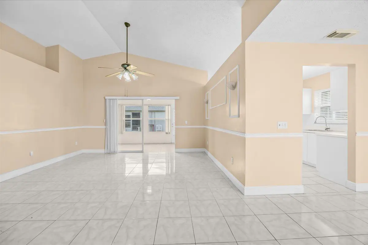 Fort Pierce, FL House – Living Area at 413 European Lane, Fort Pierce
