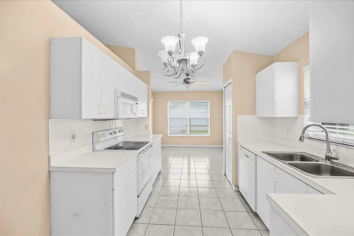 Fort Pierce, FL House – Kitchen at 413 European Lane, Fort Pierce