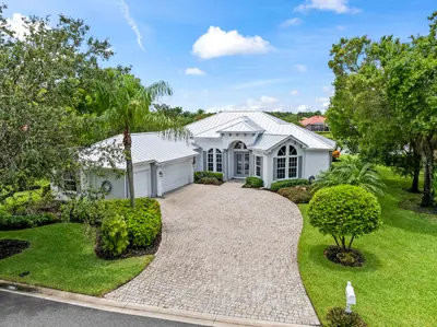 918 SW Blue Stem Way, Stuart – Single Family Residence for sale