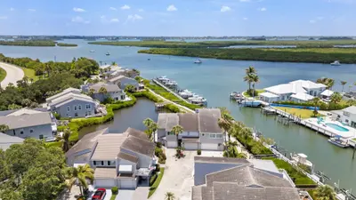 2488 Harbour Cove Drive, Fort Pierce – Townhouse for rent