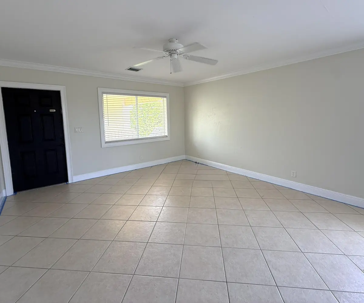 Livingroom at 735 Hummingbird Way 201, North Palm Beach