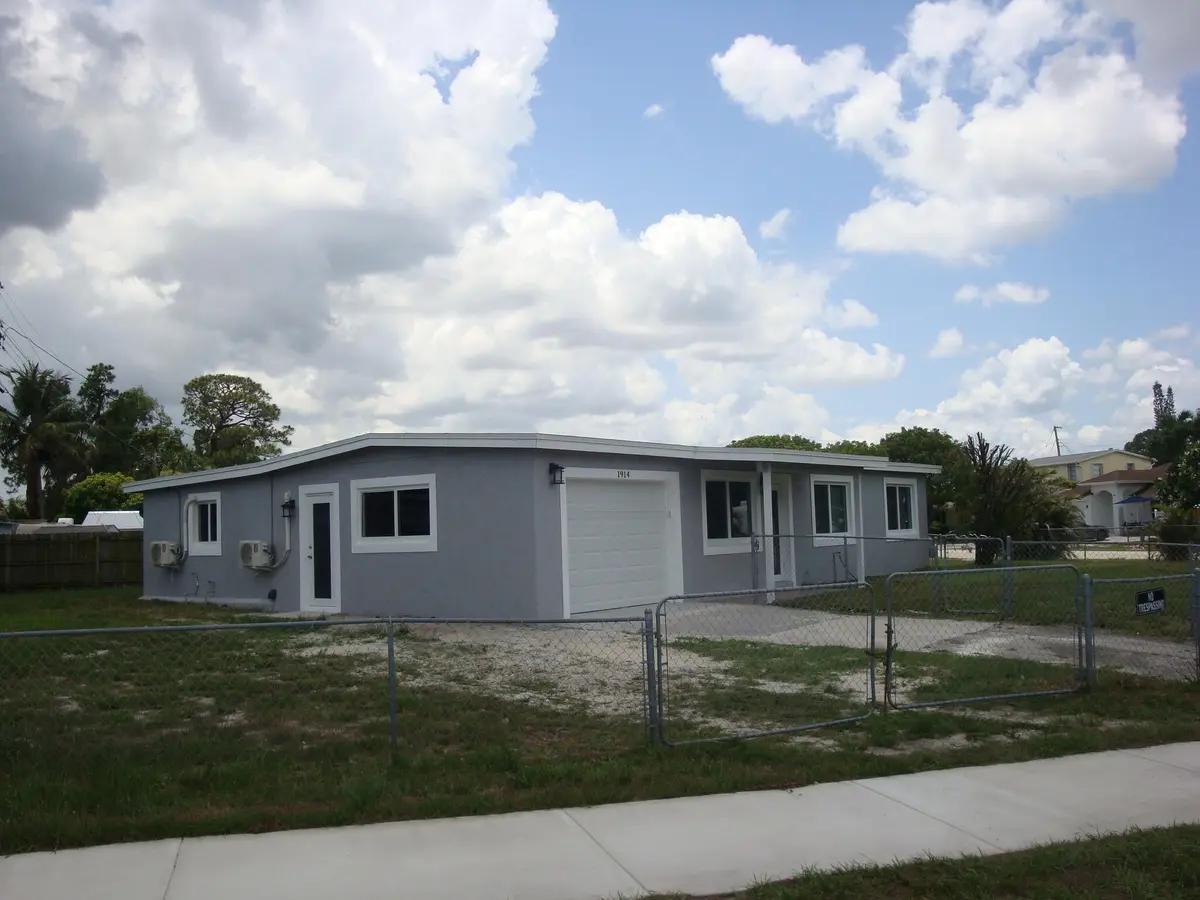 Front View at 1914 Kudza Road, West Palm Beach