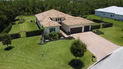 5781 SW Star Apple Street, Palm City – sold