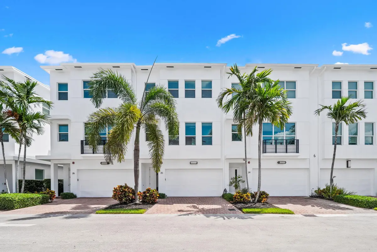 Elevation at 2900 NE 12th Terrace 25, Oakland Park