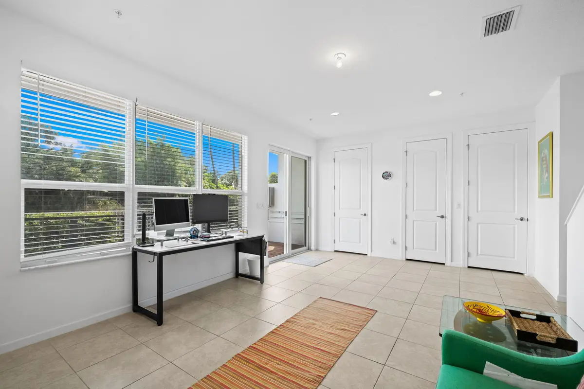 Flex Space at 2900 NE 12th Terrace 25, Oakland Park