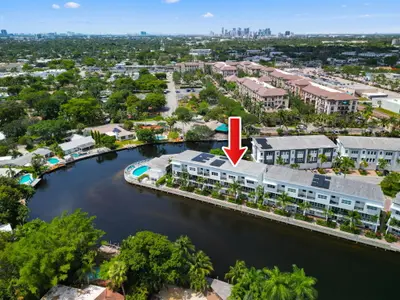 2900 NE 12th Terrace 25, Oakland Park – Townhouse for sale