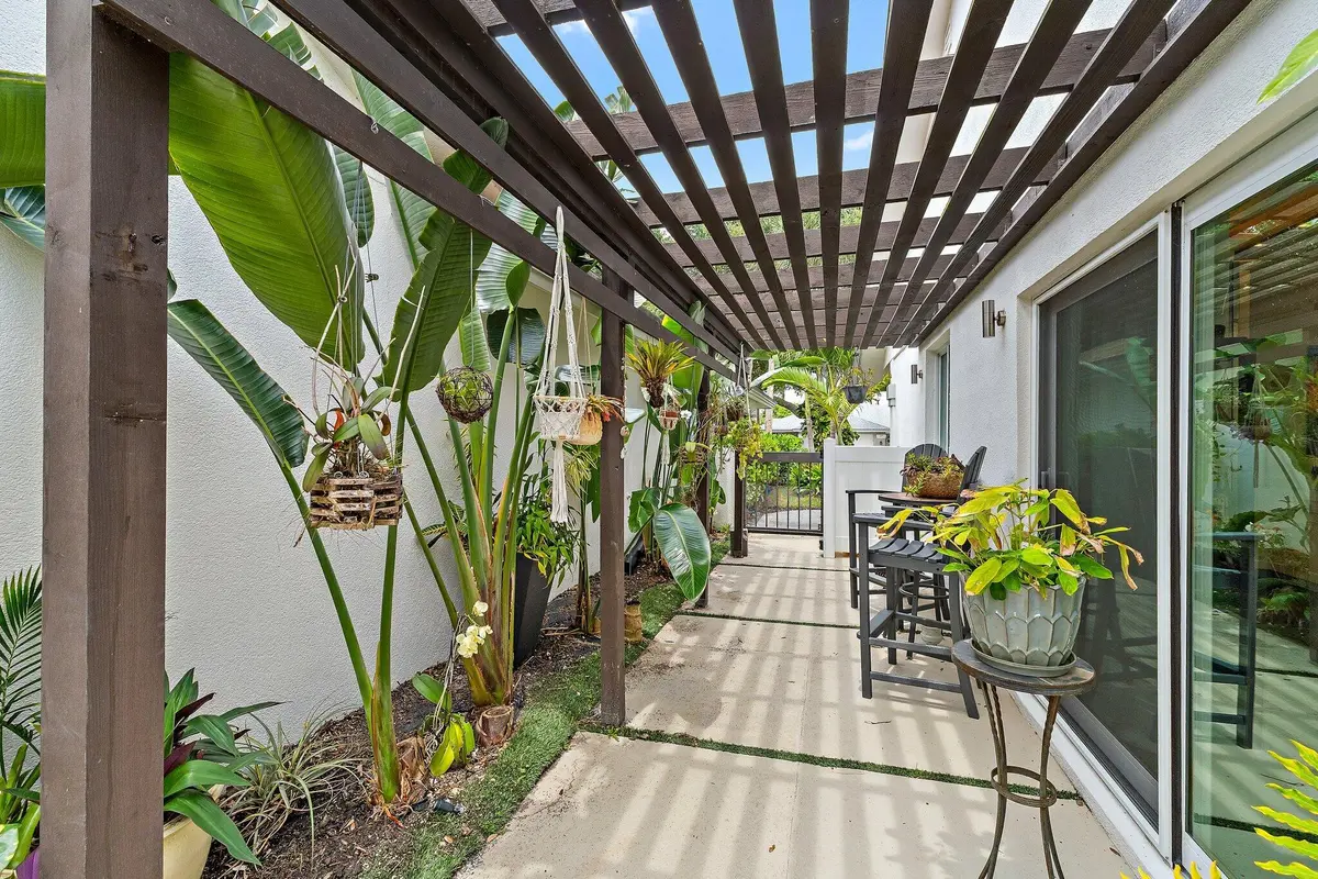 028-126SeashoreDr-Jupiter-SMALL at 126 Seashore Drive, Jupiter