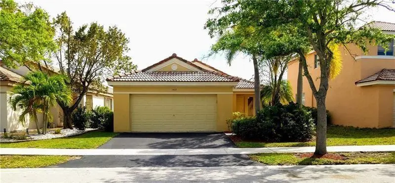 Photo 2 at 1409 Sabal Trail, Weston