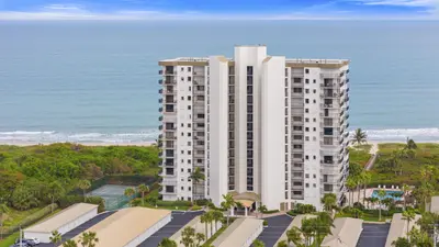 3150 N Hwy A1a APT 201, Fort Pierce – sold