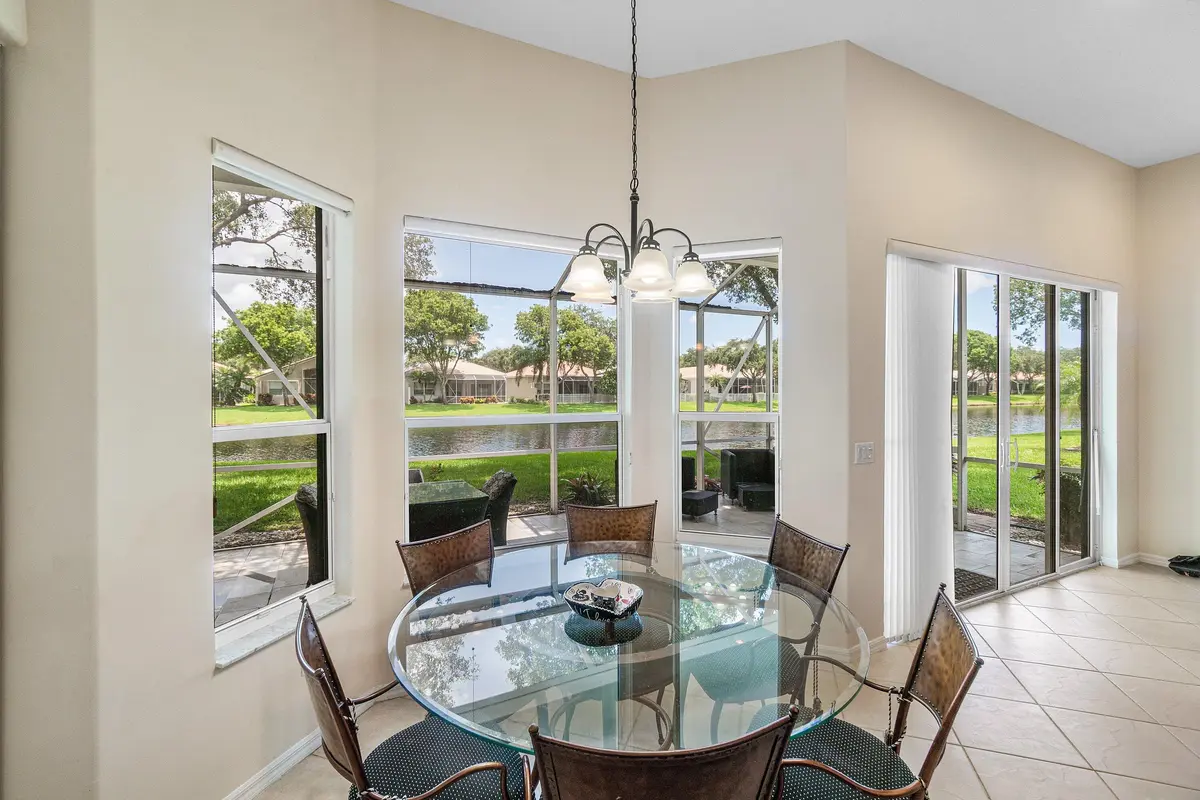 Breakfast Niche at 12196 Landrum Way, Boynton Beach