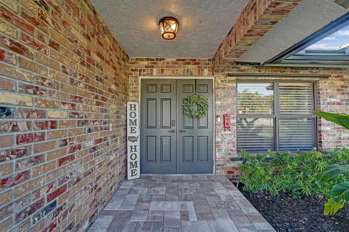 DSC09503 at 800 Blue Ridge Way, Davie