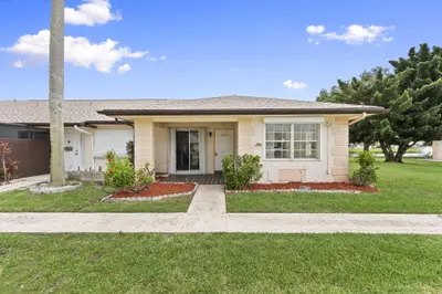 5828 Honeybell Court, Fort Pierce – sold