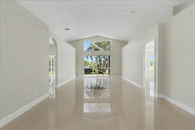 3551 Chesapeake Circle, Boynton Beach – sold