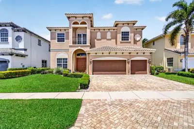 9898 Coronado Lake Drive, Boynton Beach – Single Family Residence for sale