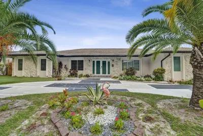 343 Layne Boulevard, Hallandale Beach – leased