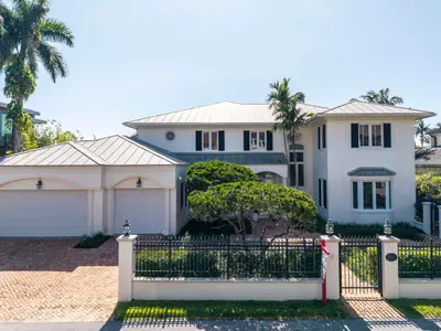 704 Isle Of Palms Drive, Fort Lauderdale – Single Family Residence for sale