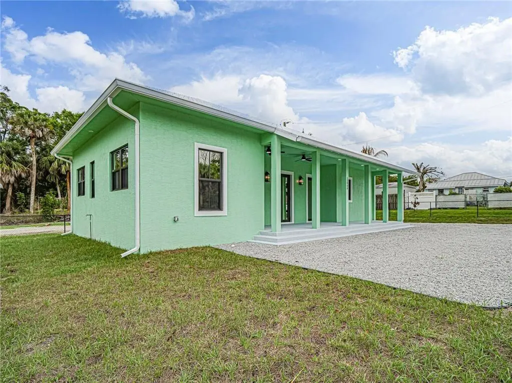 1a at 12906 83rd Avenue, Sebastian