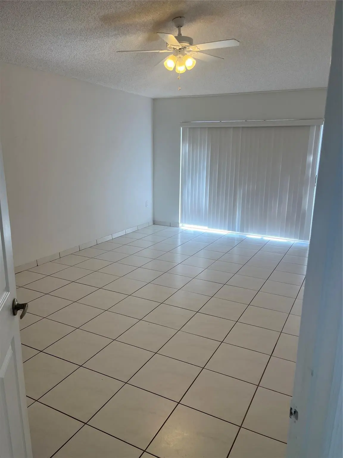 Master Bedroom at 13412 NW 5th Place, Plantation