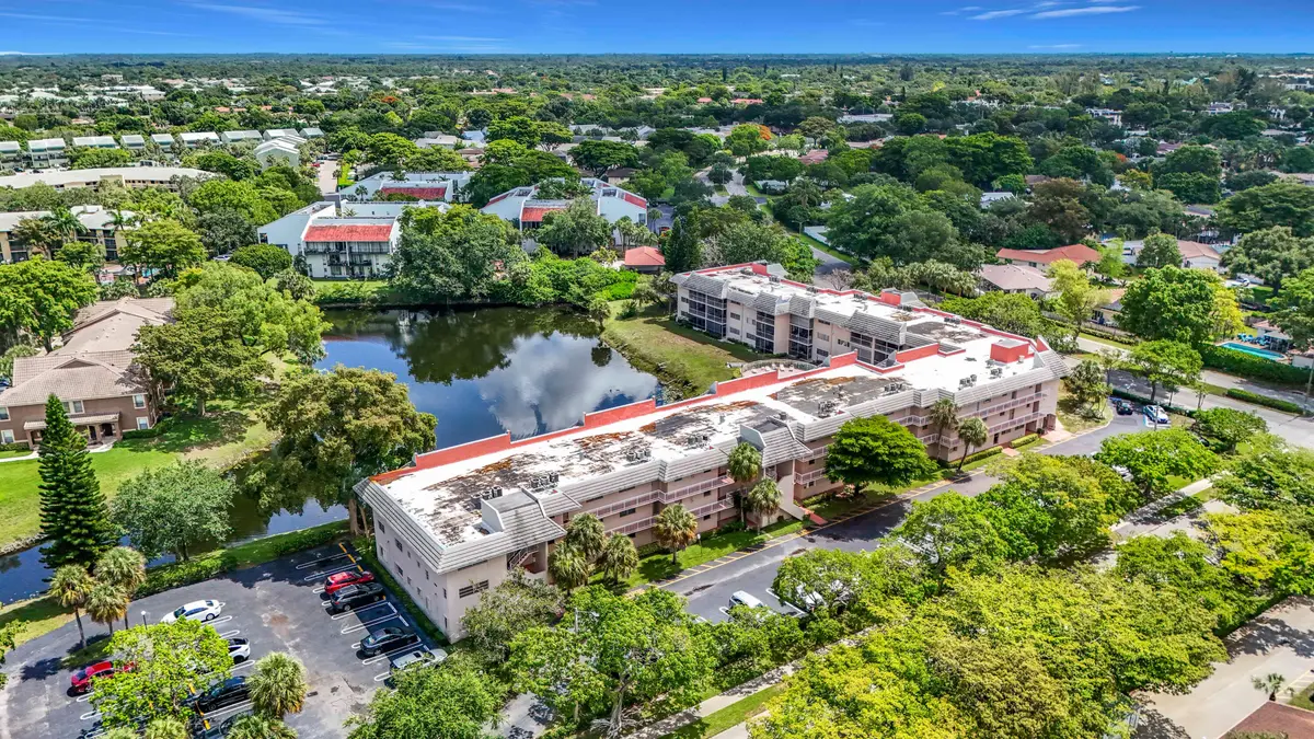 2850 Forest Hills Boulevard #212-1 at 2850 Forest Hills Boulevard 212, Coral Springs