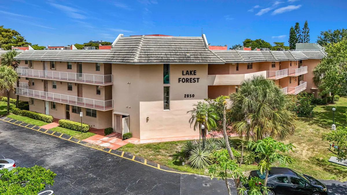 2850 Forest Hills Boulevard #212-11 at 2850 Forest Hills Boulevard 212, Coral Springs