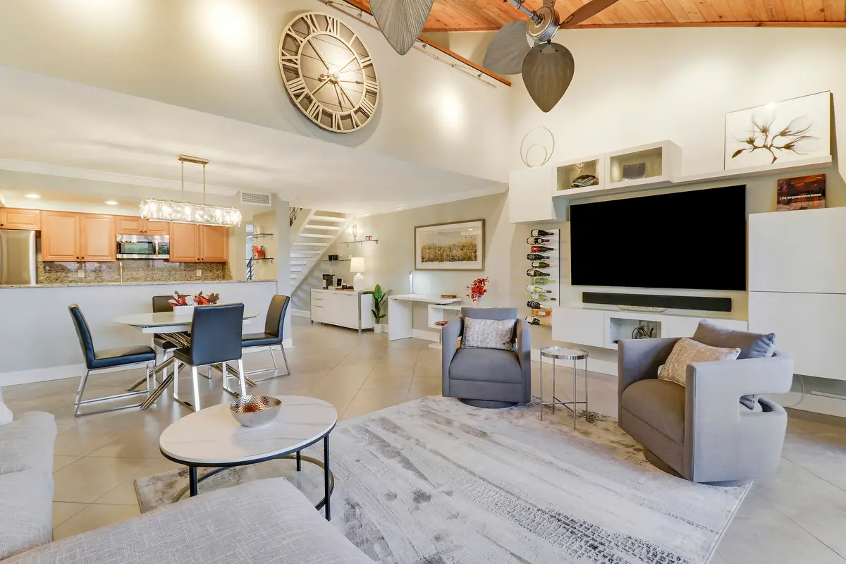 House-20 at 204 Old Meadow Way, Palm Beach Gardens
