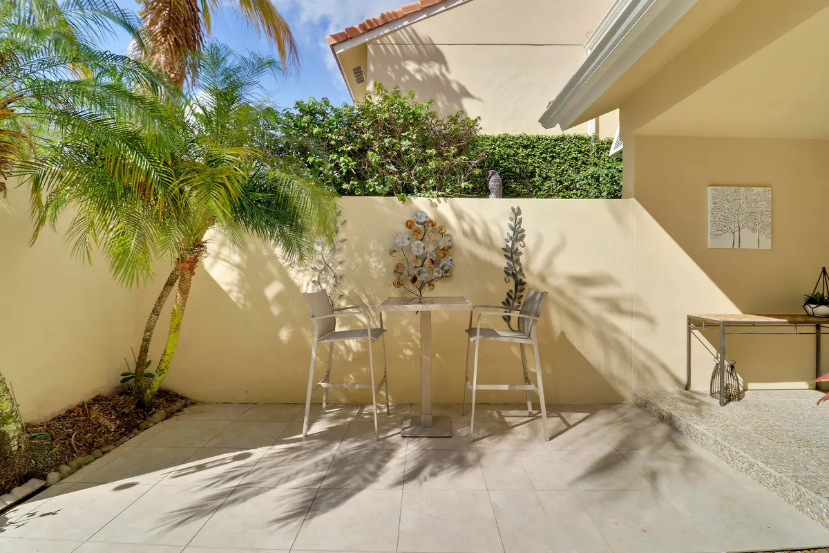 House-36 at 204 Old Meadow Way, Palm Beach Gardens