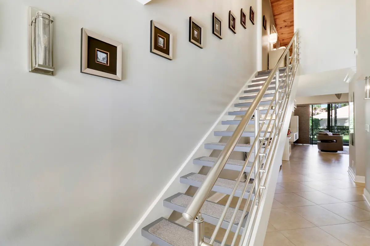 House-10 at 204 Old Meadow Way, Palm Beach Gardens