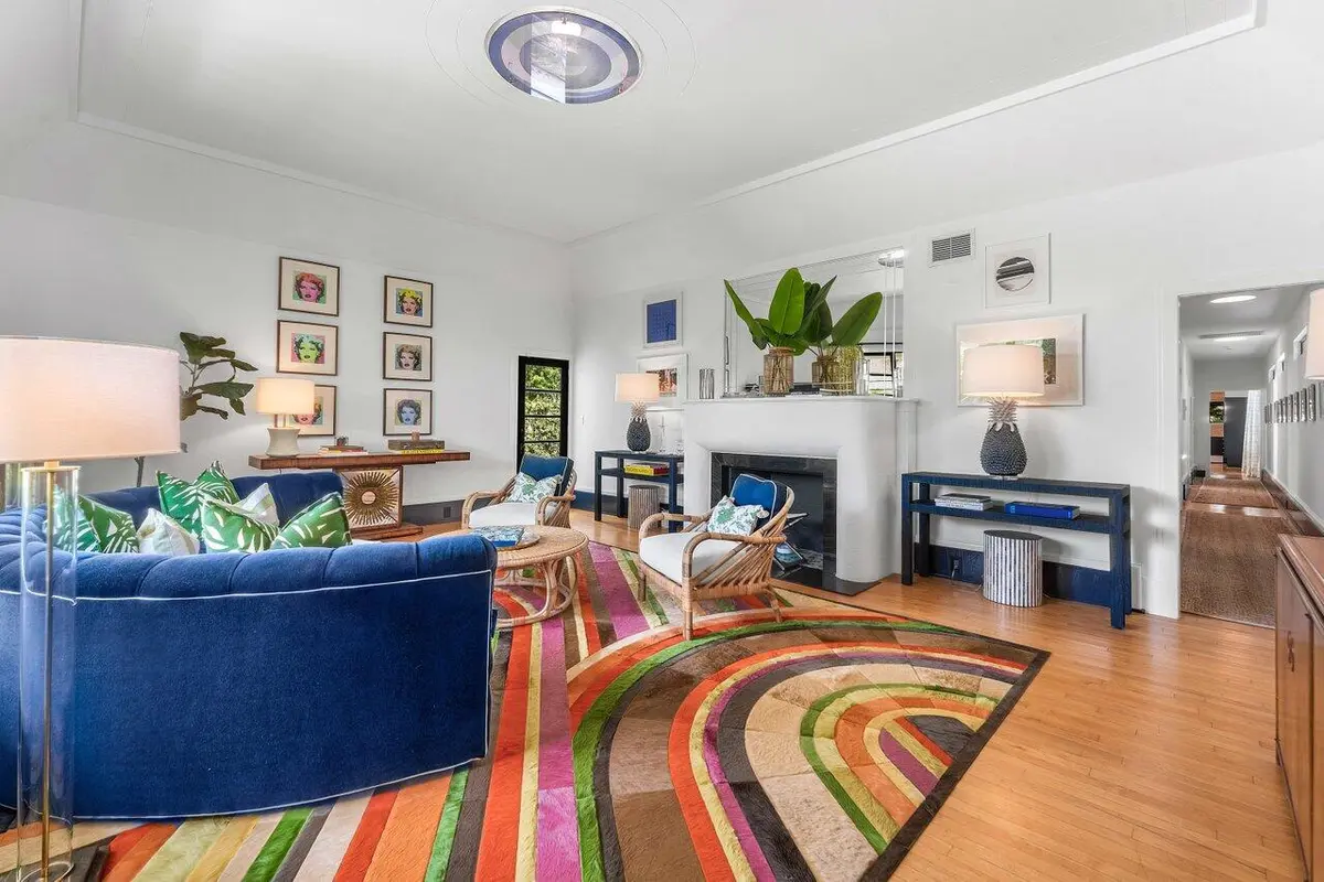 011-162PeruvianAvenue-PalmBeach-FL-33480 at 162 Peruvian Avenue, Palm Beach