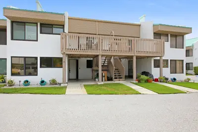 412 Southwind Drive E2, North Palm Beach – Condominium for rent