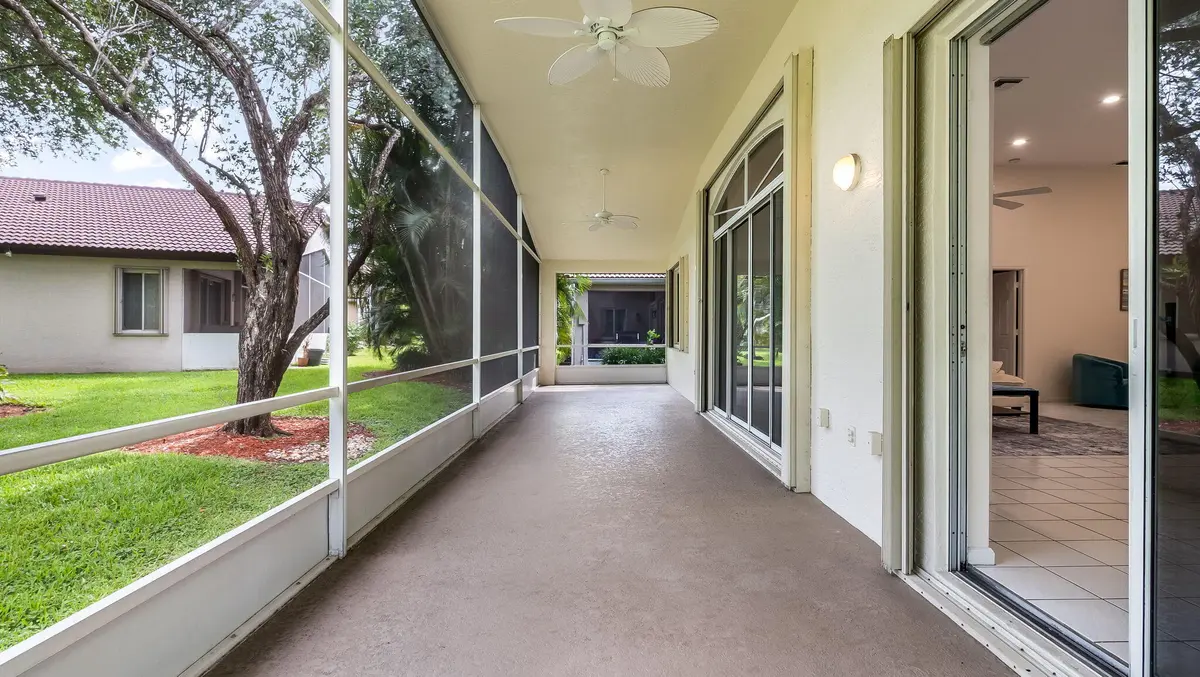 13-web-or-mls-DSC03186 at 8754 NW 75th Place, Tamarac
