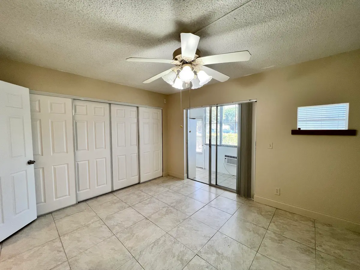 Additional View Bedroom at 94 Windsor E, West Palm Beach