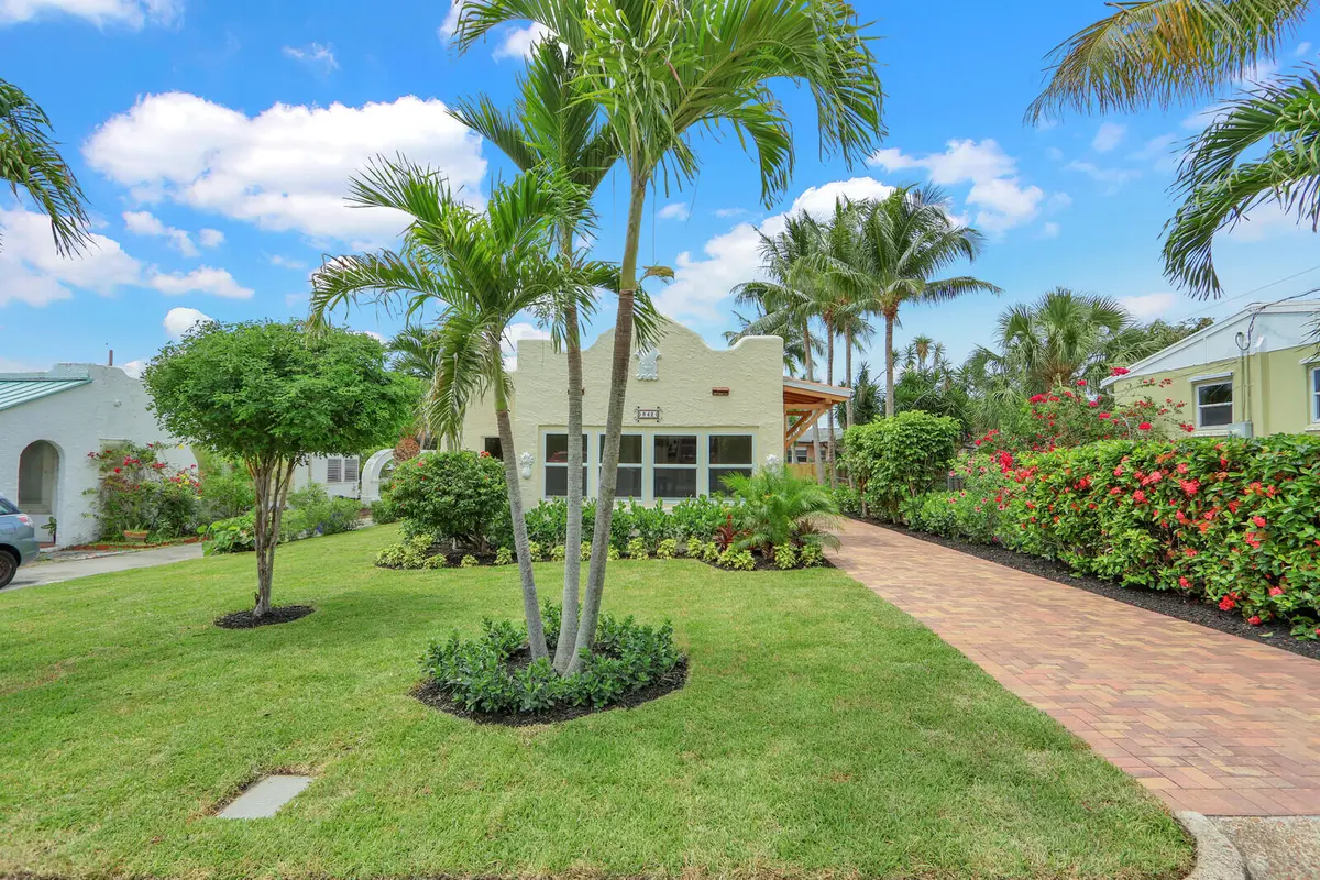 01_Image_1_mls at 842 Selkirk Street, West Palm Beach