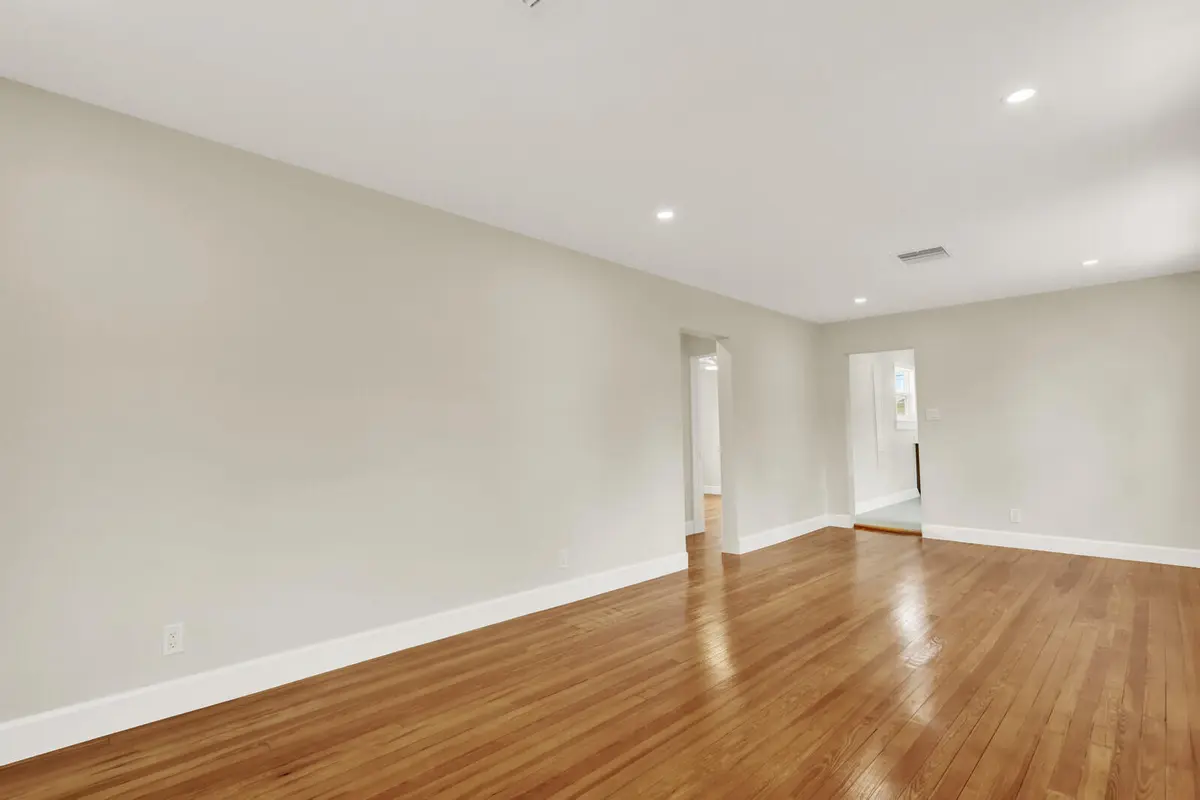 10_Image_10_mls at 842 Selkirk Street, West Palm Beach