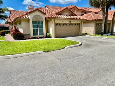 10840 Cypress Glen Drive, Coral Springs – sold