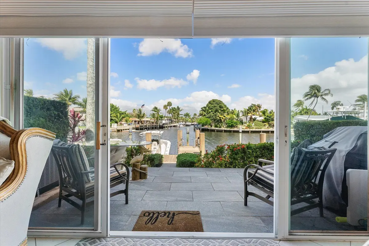 33-1351 SE 3rd Ave_033 at 1351 SE 3rd Avenue, Pompano Beach